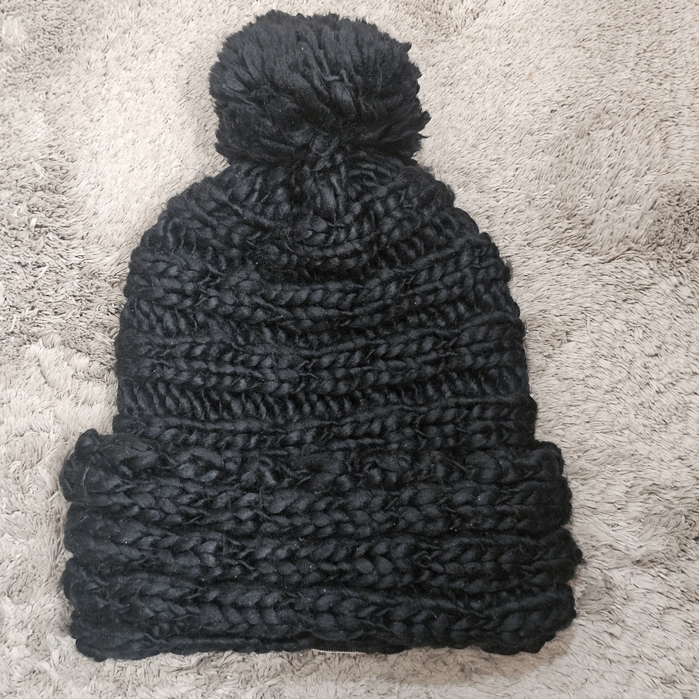 Brooklyn Industries Black Chunky Knit Pom-Pom Beanie   Hat